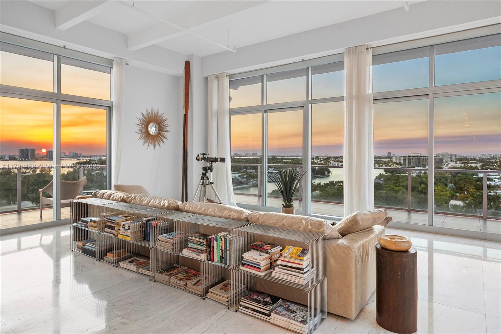 201 AQUA AVENUE 1001
