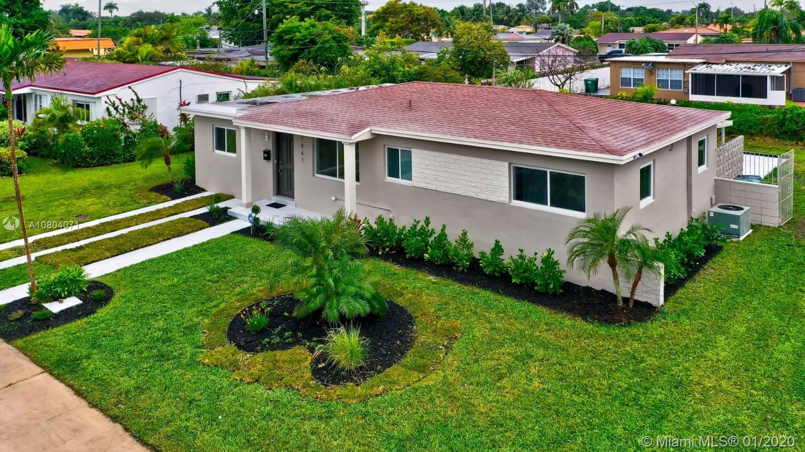 BAKER MANOR - Residential