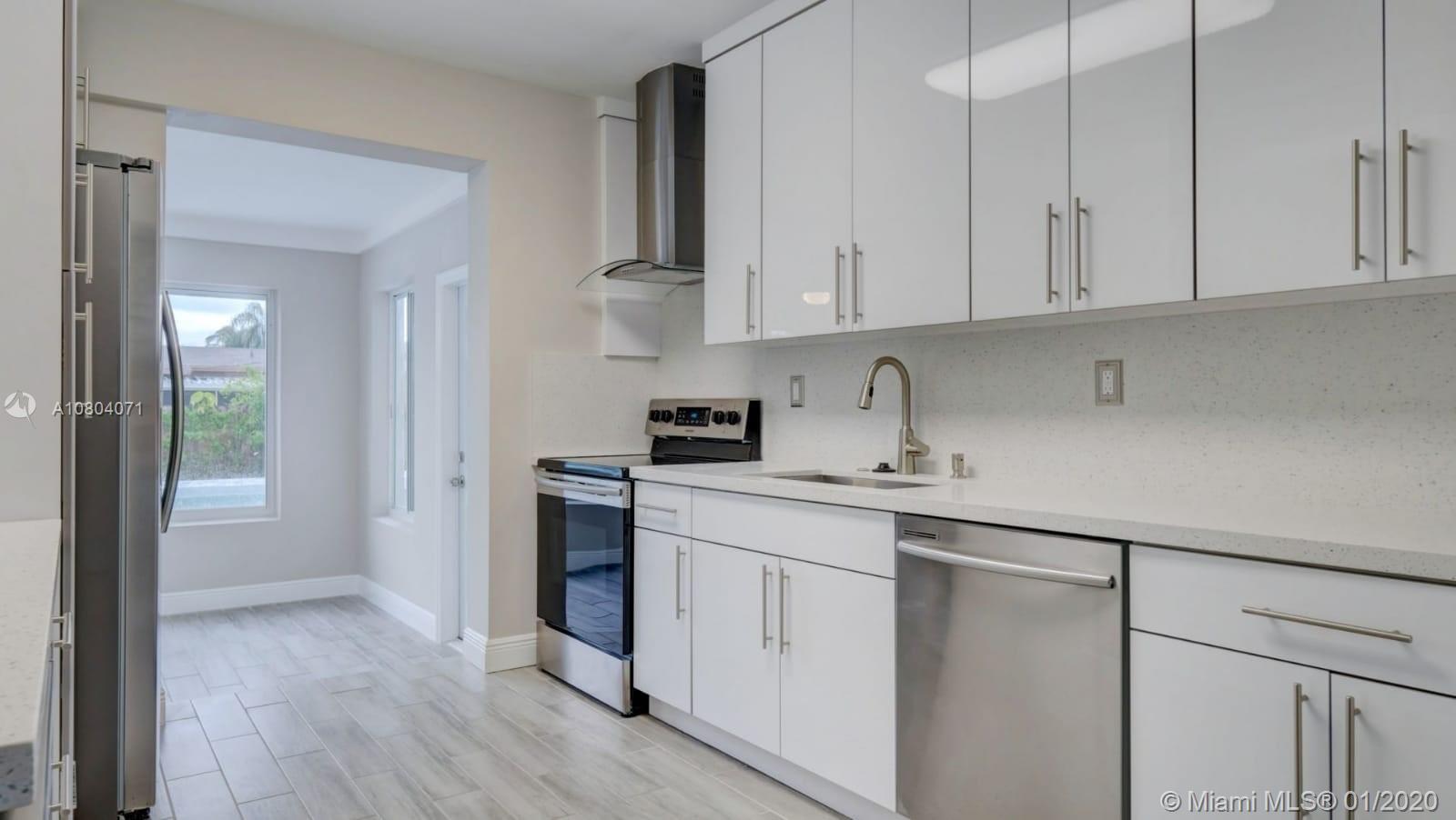 BAKER MANOR - Residential