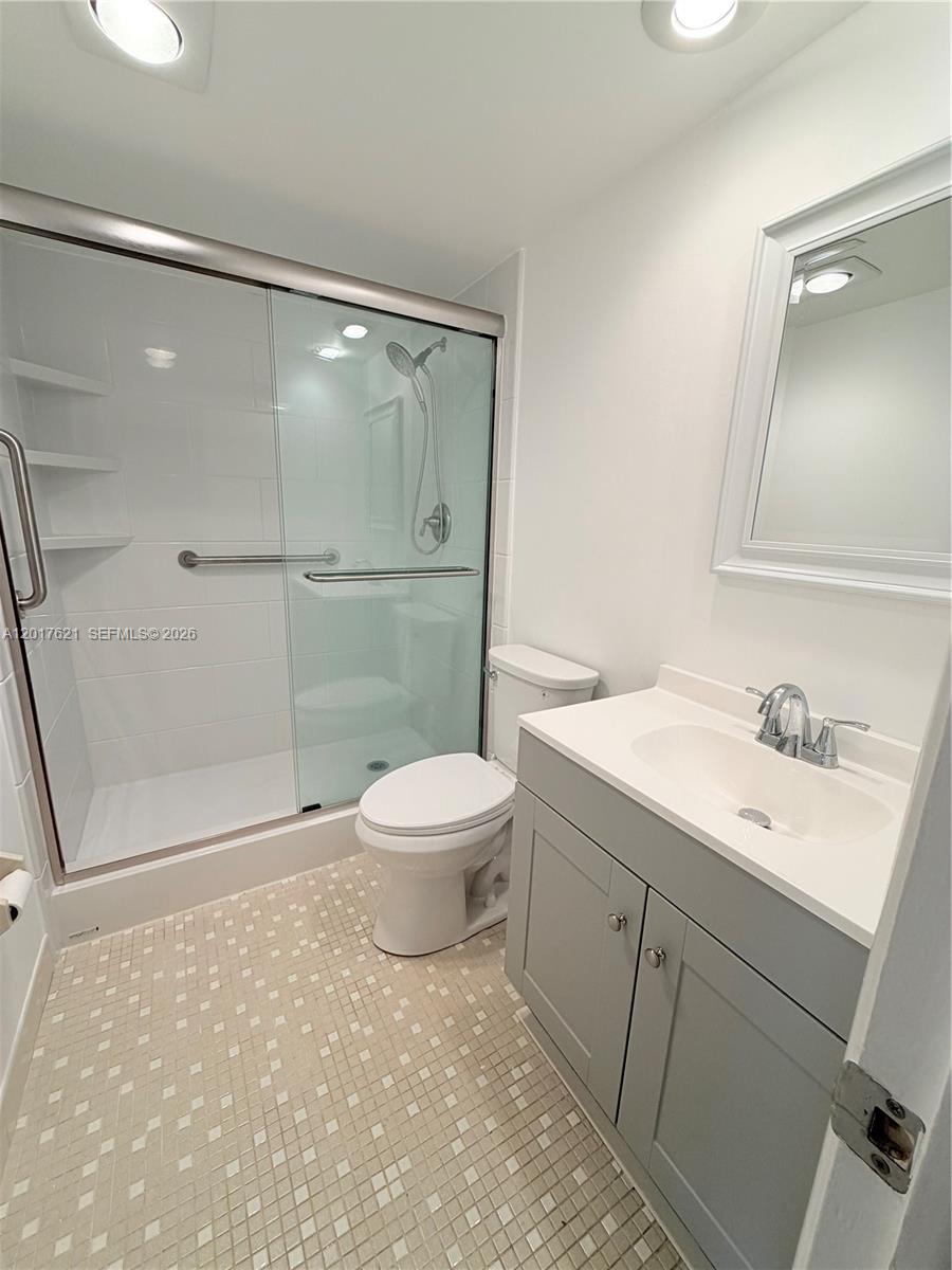 NO 103 PALM-AIRE COUNTRY - Residential Lease