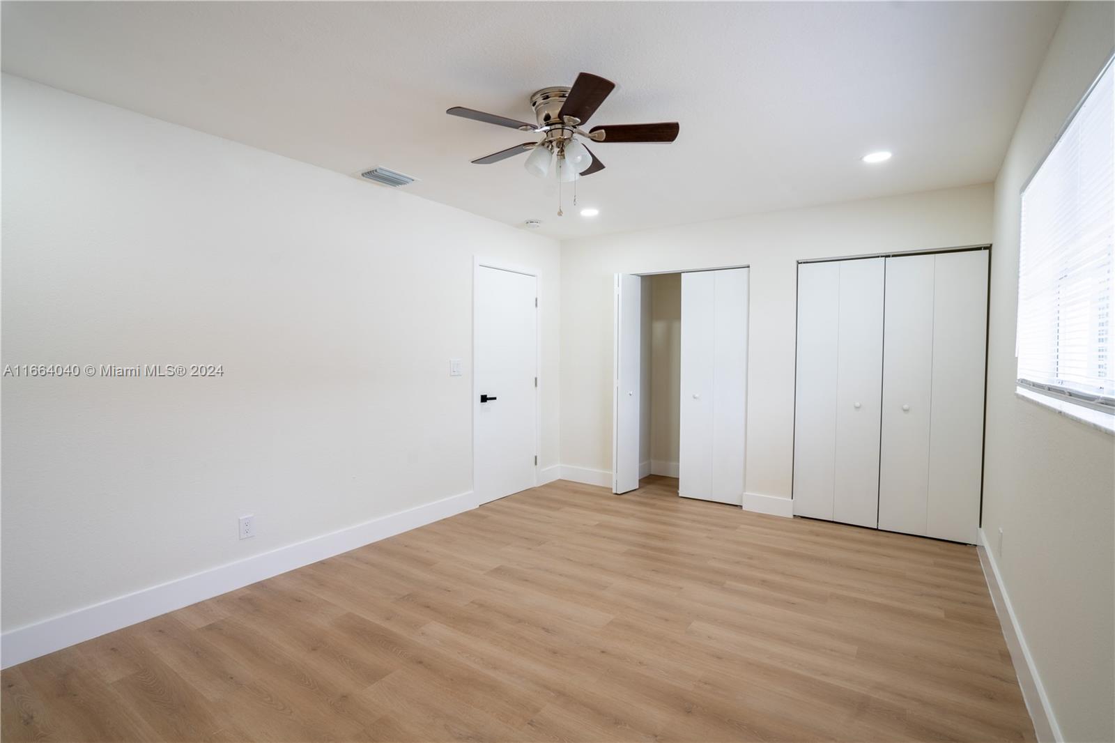 ARROWHEAD GOLF & TENNIS C - Residential