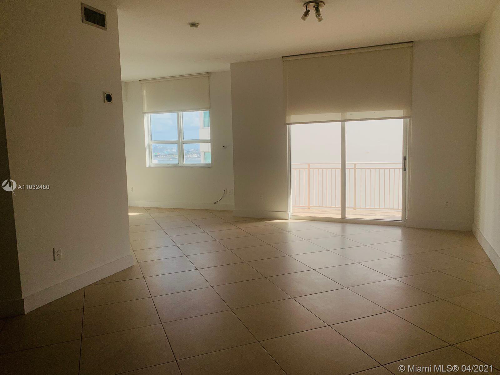 UPTOWN LOFTS CONDO - Residential Lease