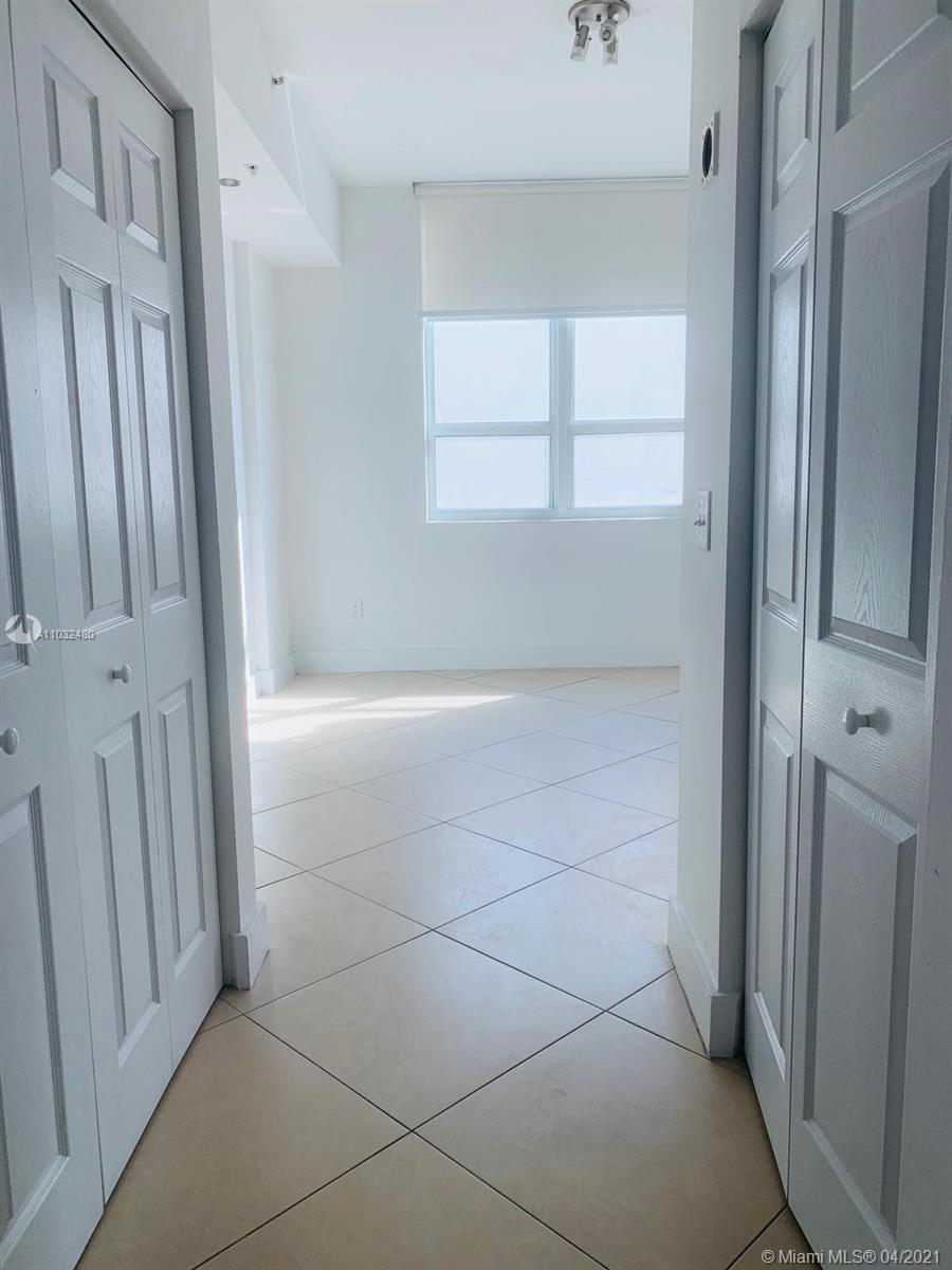 UPTOWN LOFTS CONDO - Residential Lease