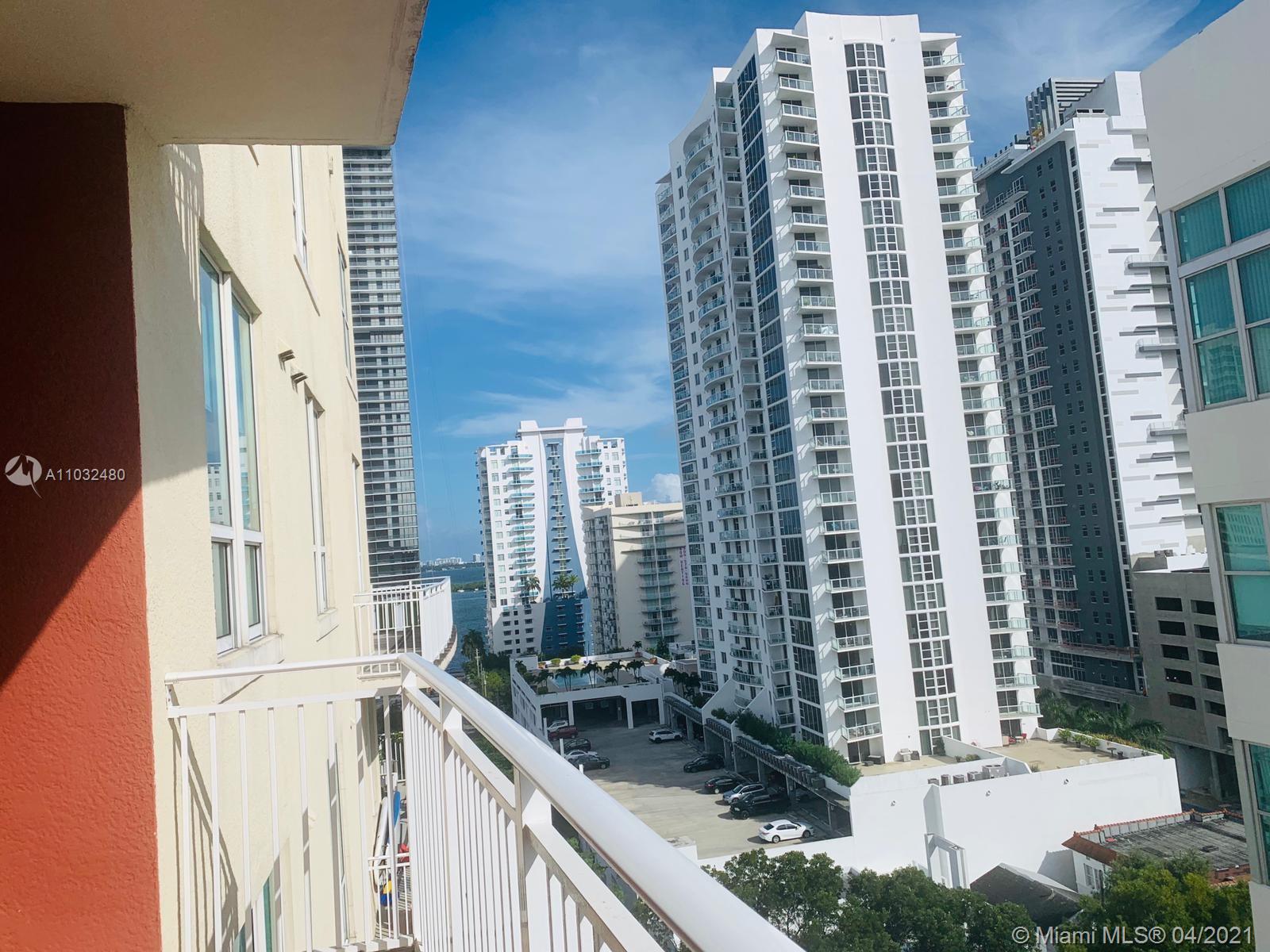 UPTOWN LOFTS CONDO - Residential Lease