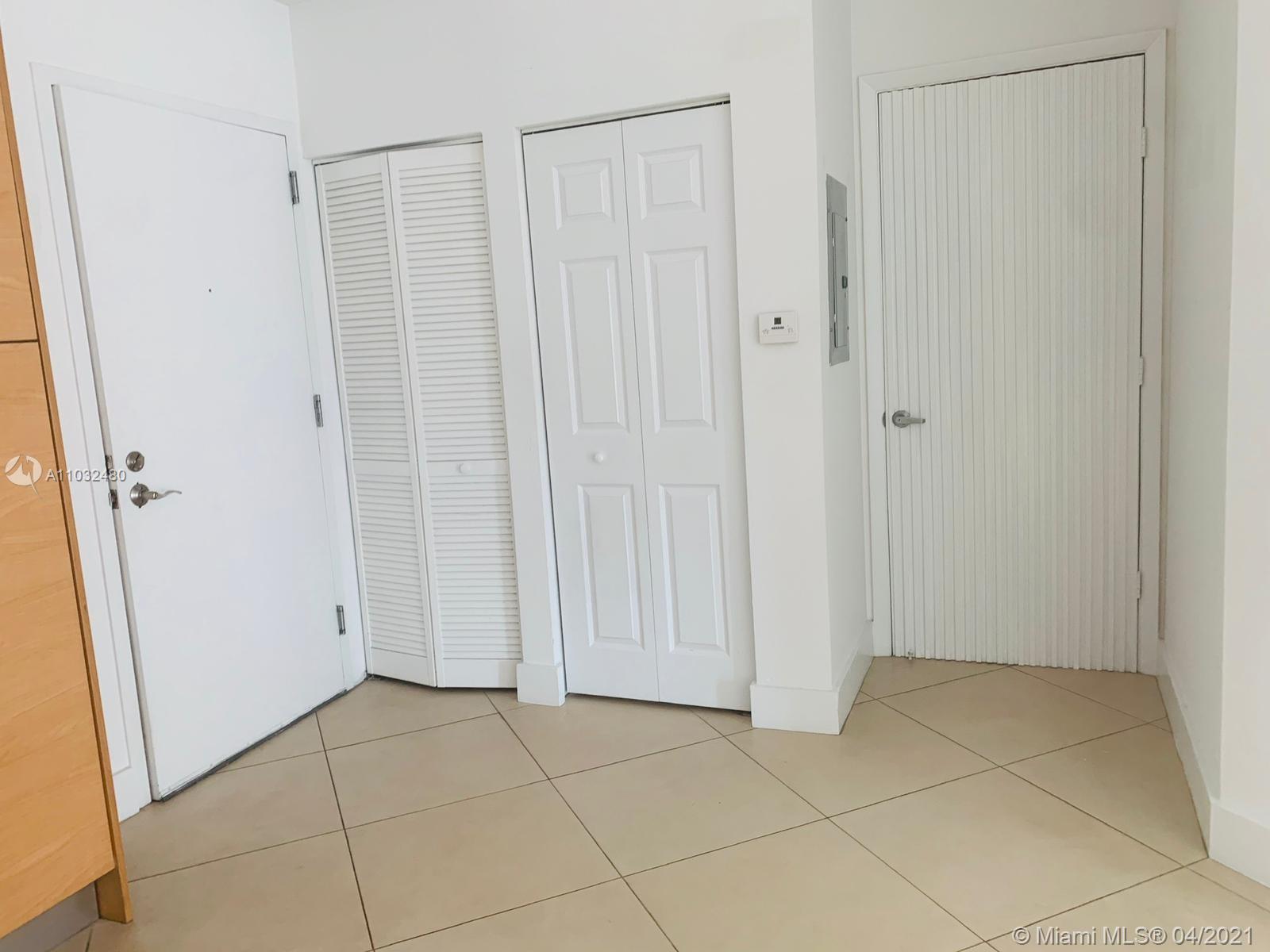 UPTOWN LOFTS CONDO - Residential Lease