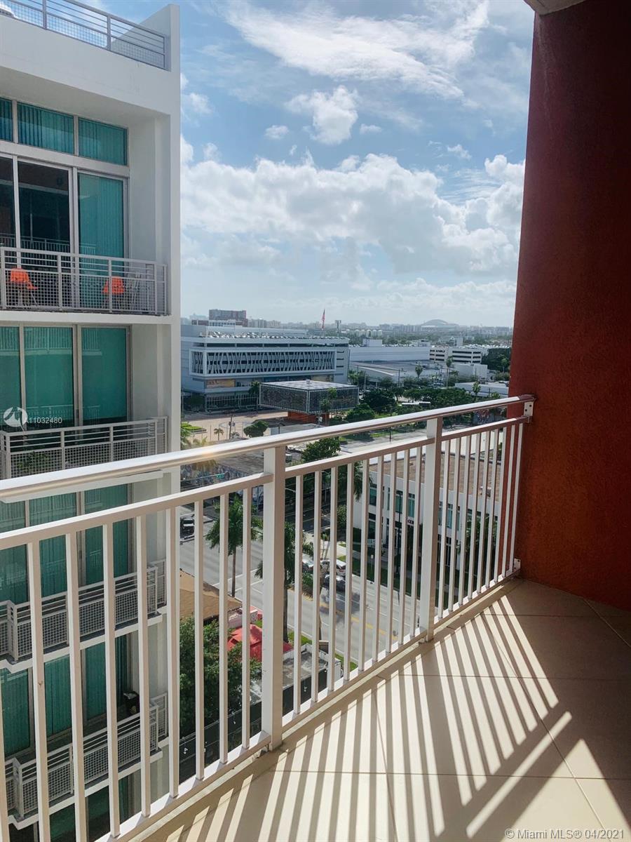 UPTOWN LOFTS CONDO - Residential Lease