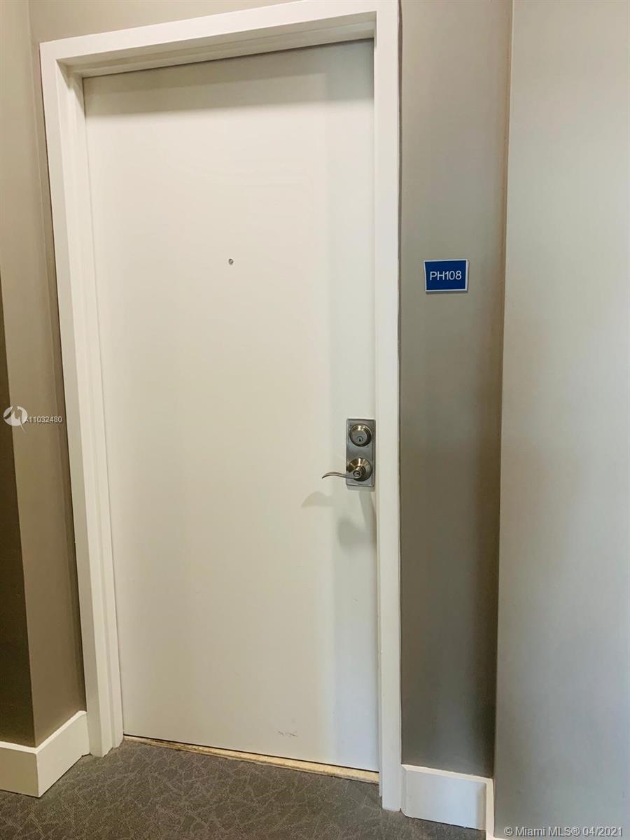 UPTOWN LOFTS CONDO - Residential Lease