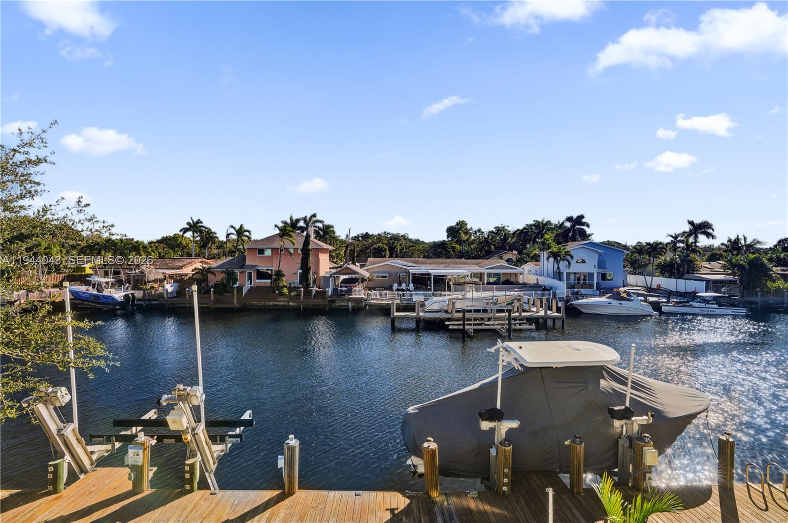 CANAL GROVES - Residential