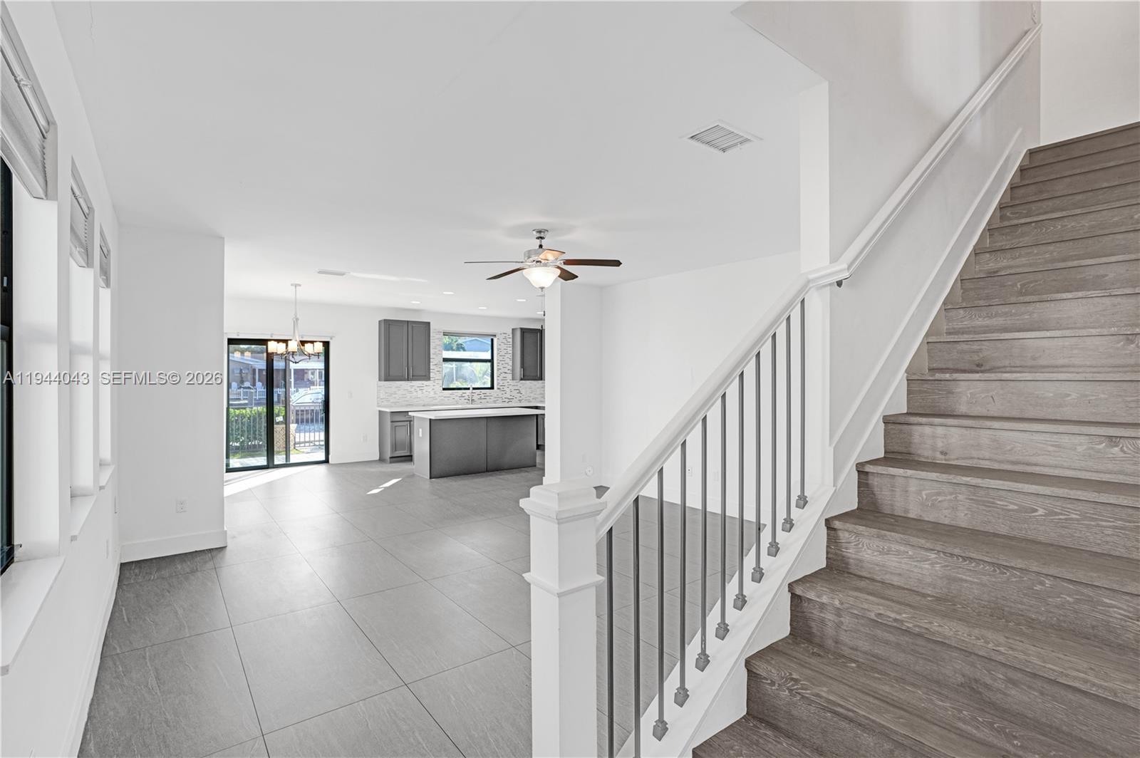 CANAL GROVES - Residential