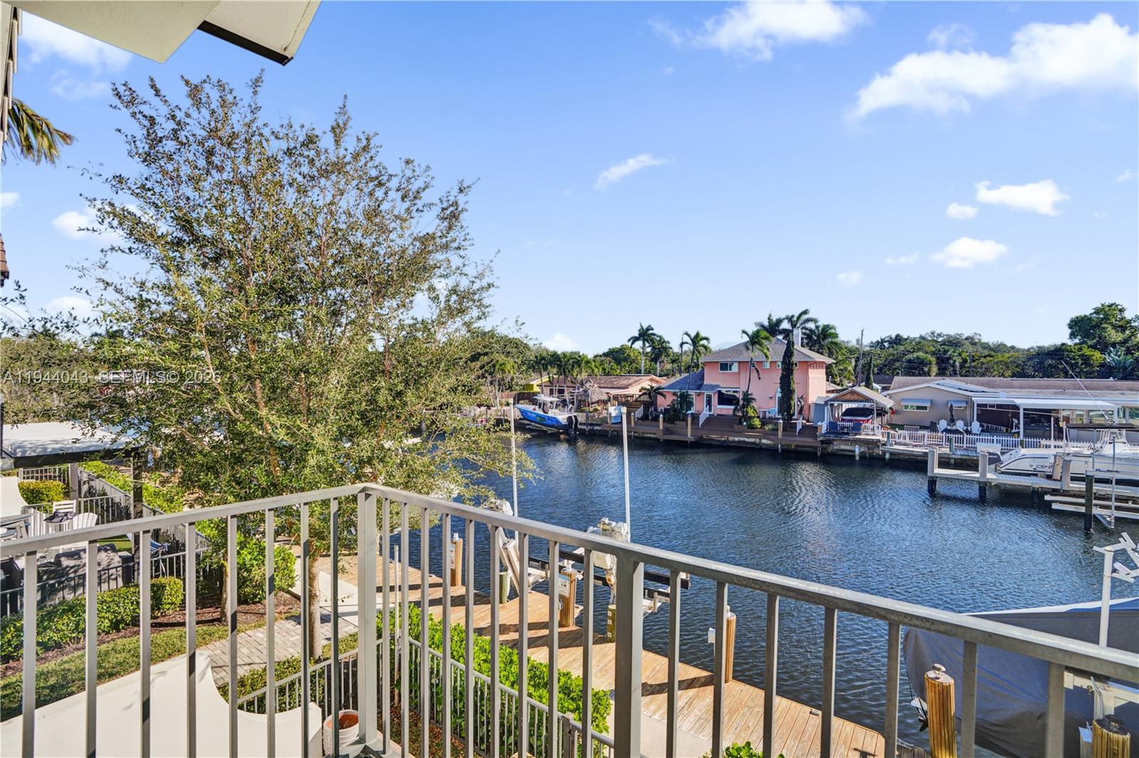 CANAL GROVES - Residential