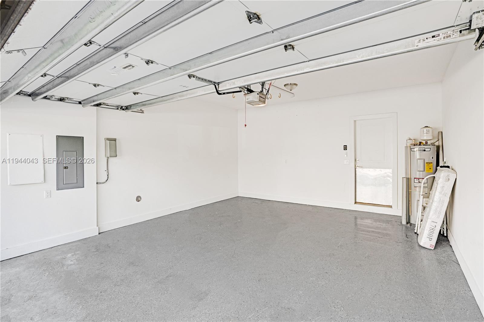 CANAL GROVES - Residential