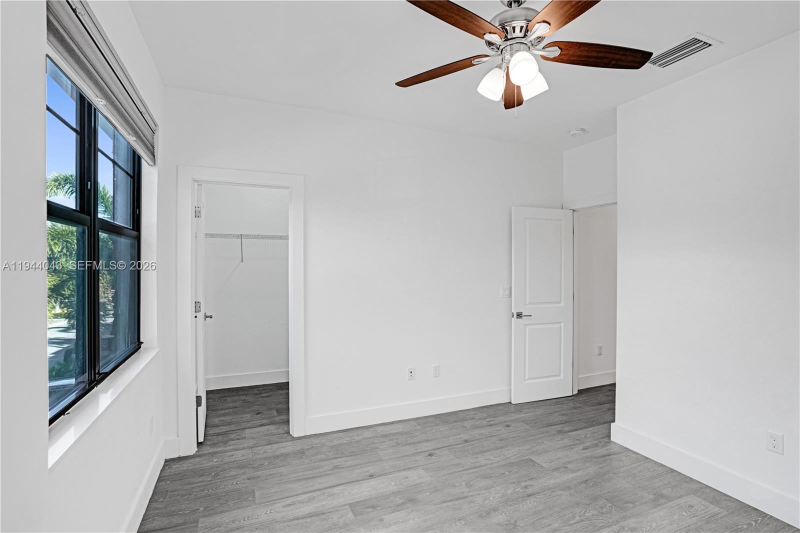 CANAL GROVES - Residential