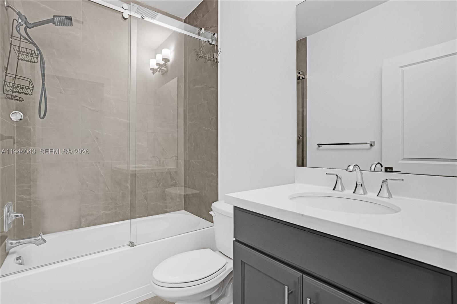 CANAL GROVES - Residential