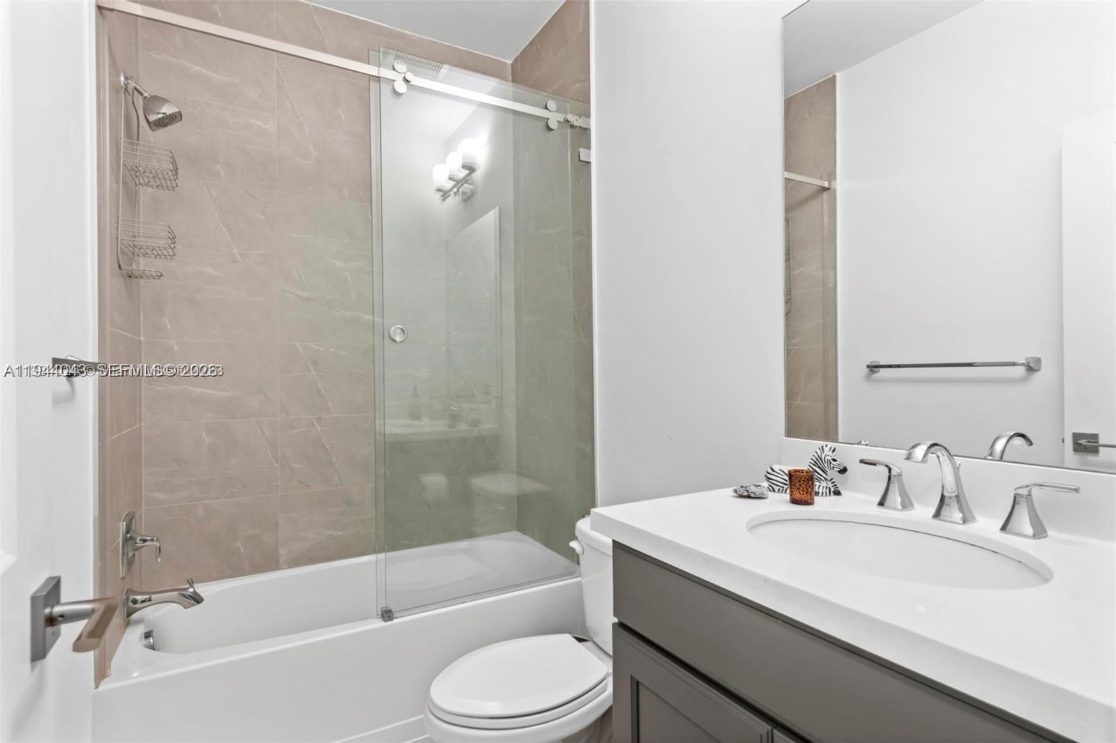 CANAL GROVES - Residential