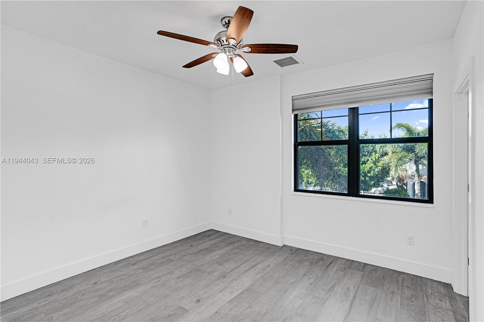 CANAL GROVES - Residential