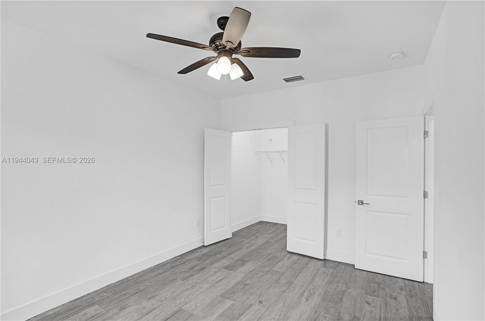 CANAL GROVES - Residential