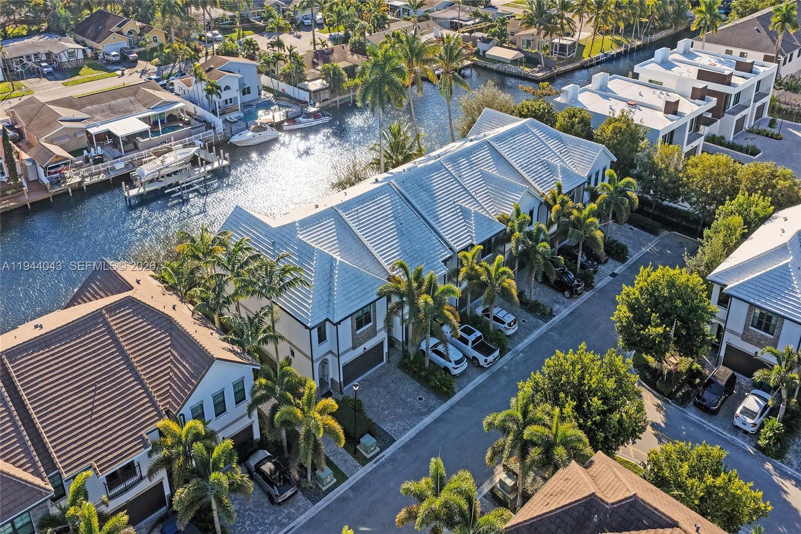 CANAL GROVES - Residential