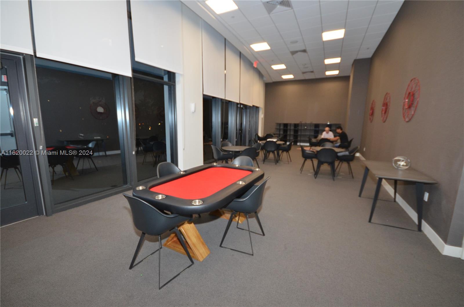 CANVAS CONDO - Residential