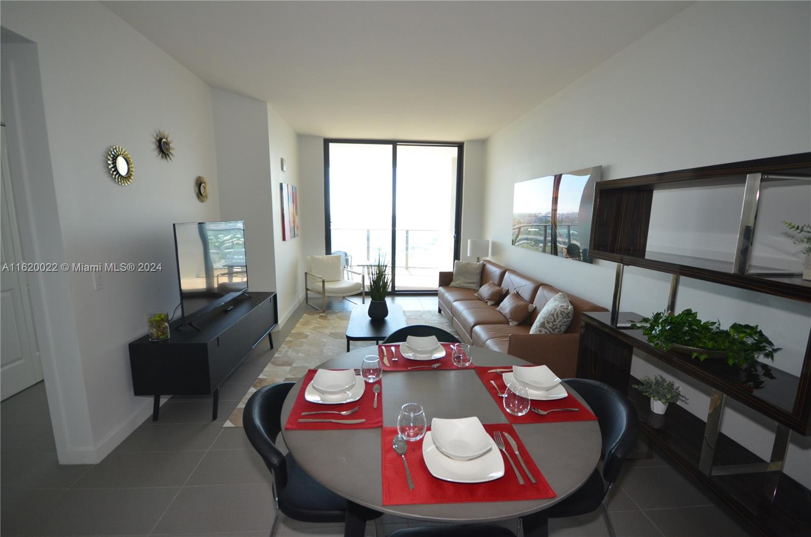 CANVAS CONDO - Residential