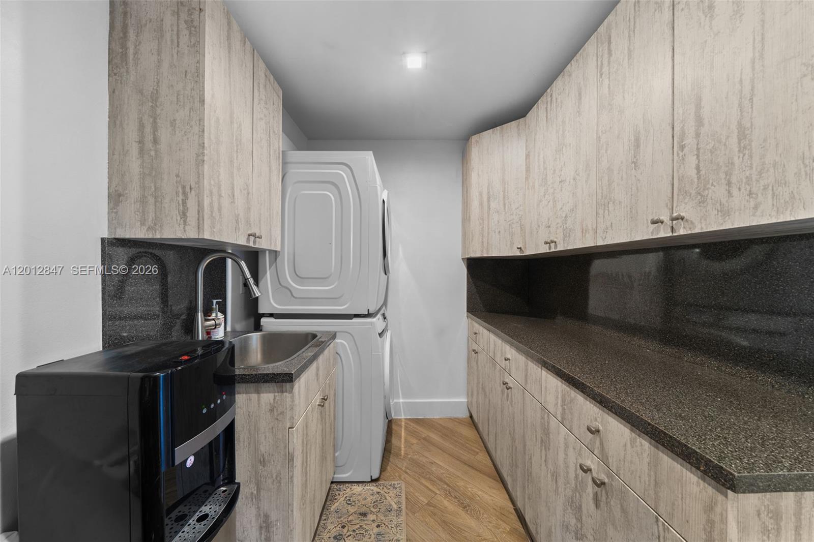 LAKE VILLA TWO CONDO - Residential Lease