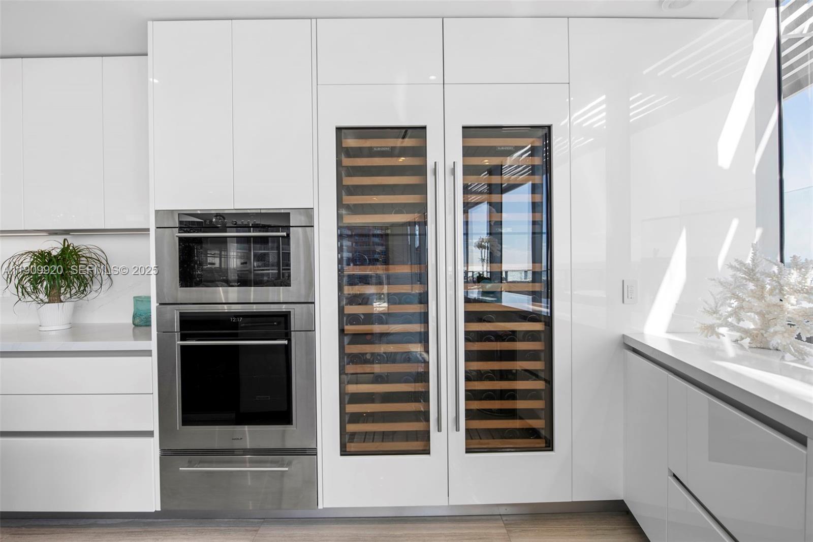 2200 FORT LAUDERDALE BEAC - Residential