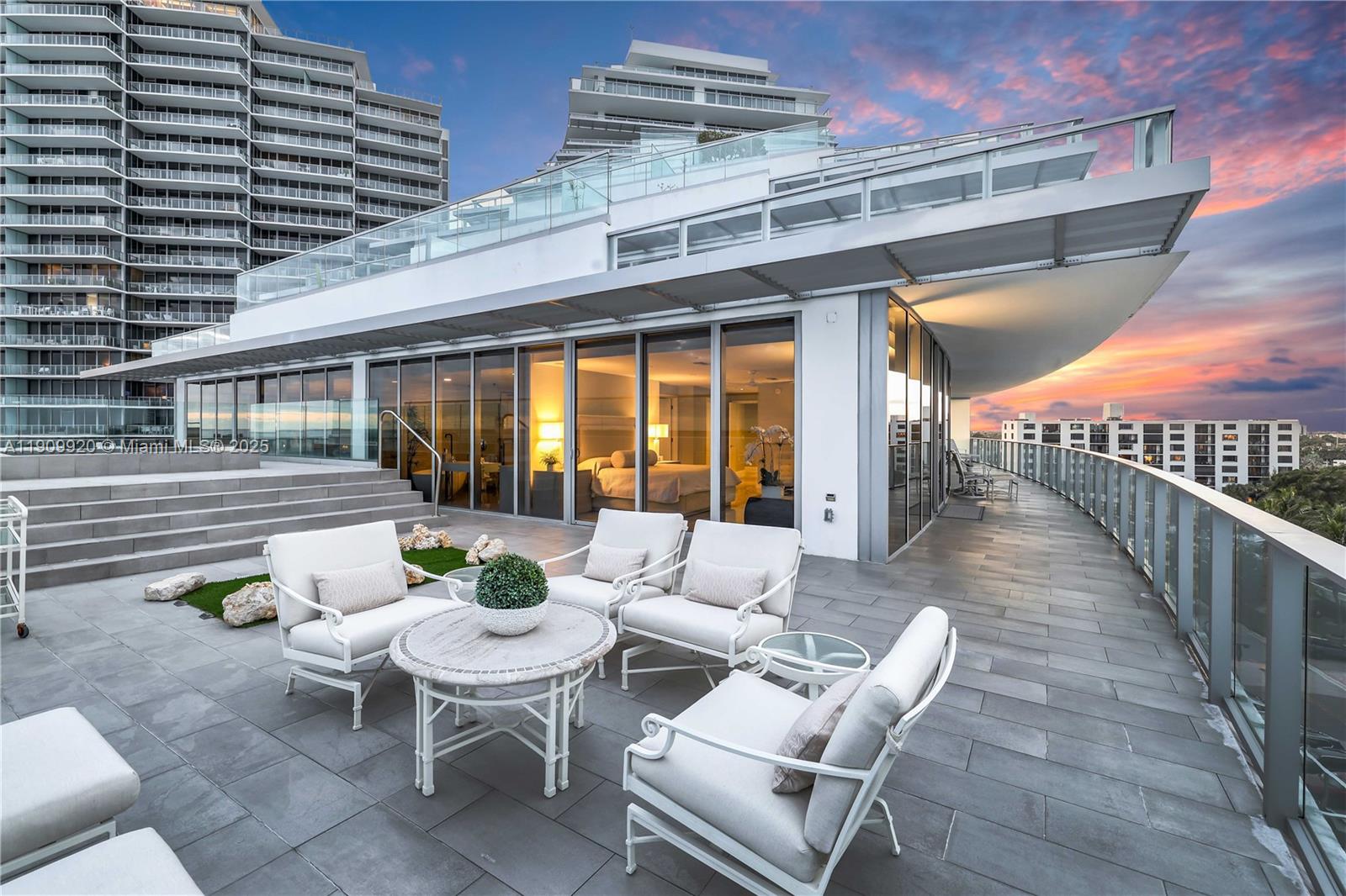 2200 N Ocean Blvd N605