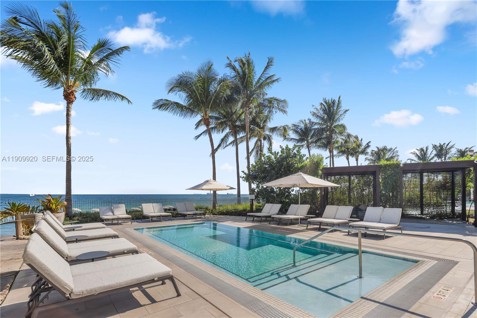 2200 FORT LAUDERDALE BEAC - Residential