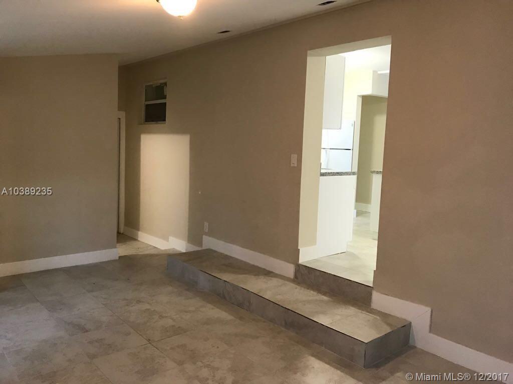 CRESTWOOD - Residential