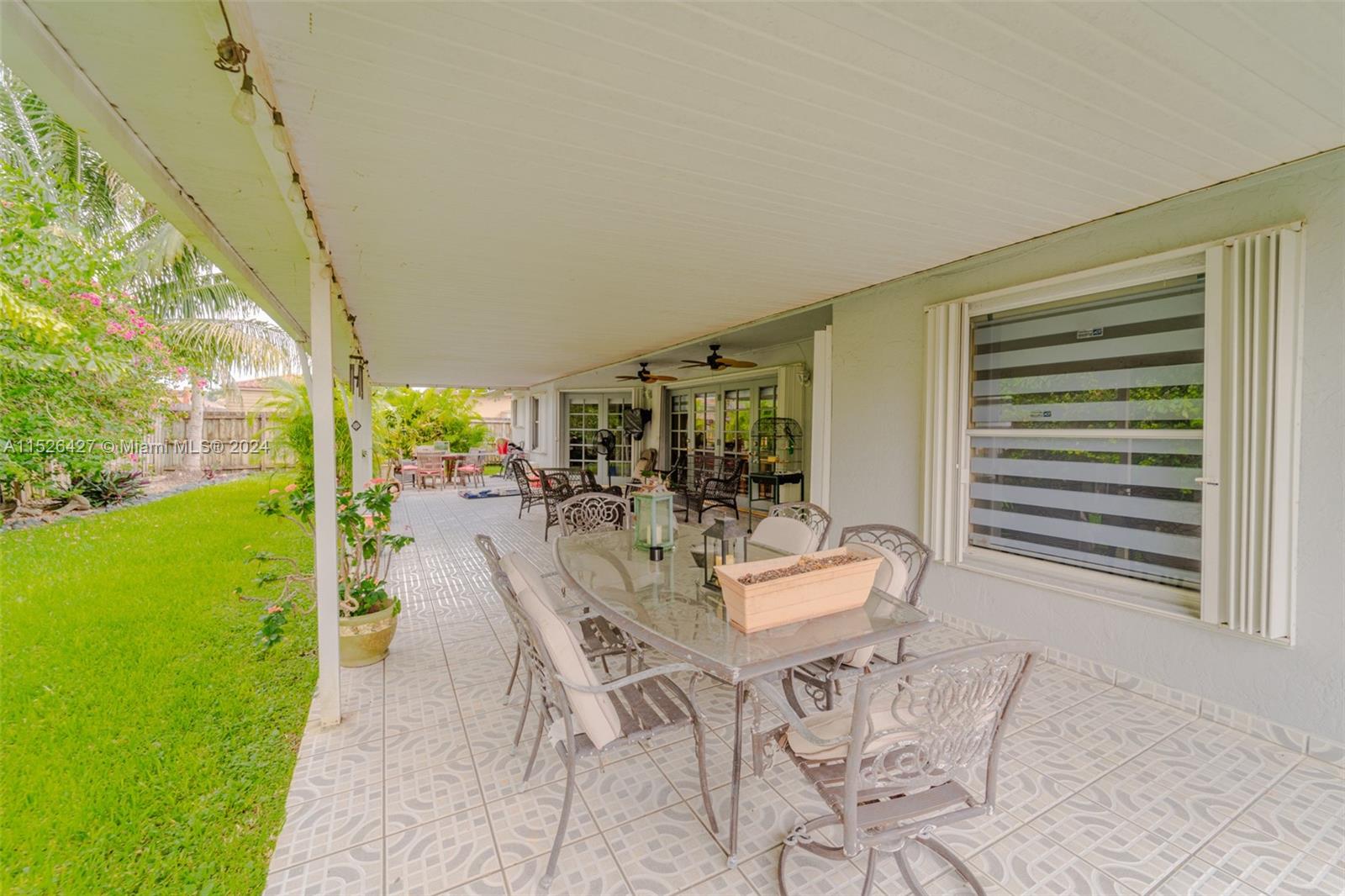 LIMEWOOD GROVE - Residential