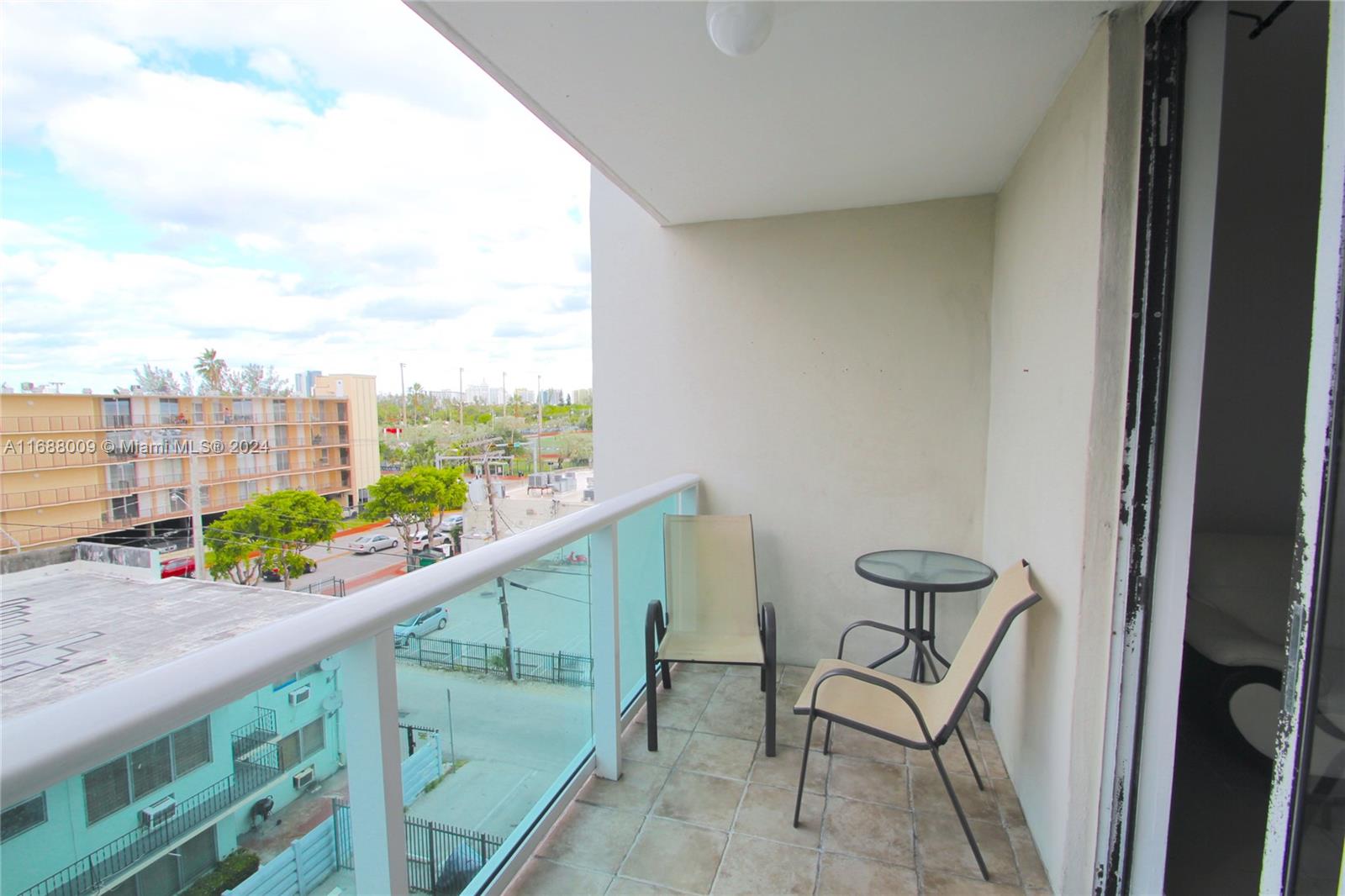 Property for Sale at 1035 West Avenue 503, Miami Beach, Miami-Dade County, Florida - Bedrooms: 1 
Bathrooms: 1  - $325,000