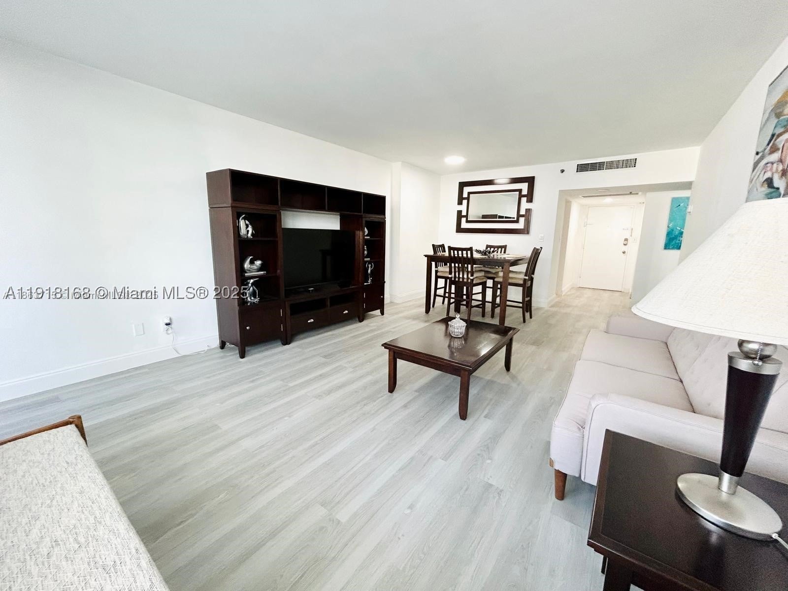 100 Lincoln Rd 535