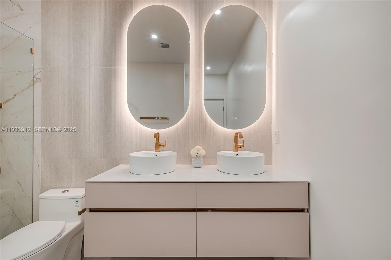 PARKWAY - Residential