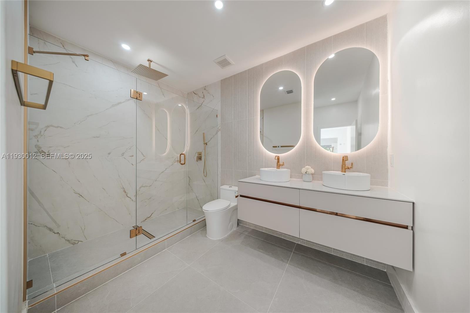 PARKWAY - Residential