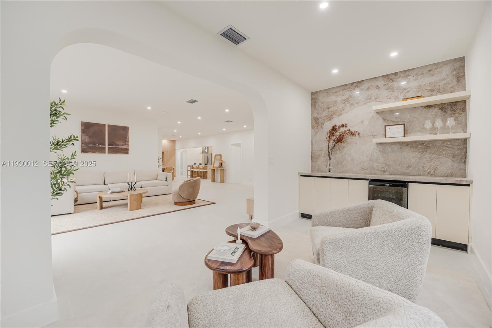 PARKWAY - Residential