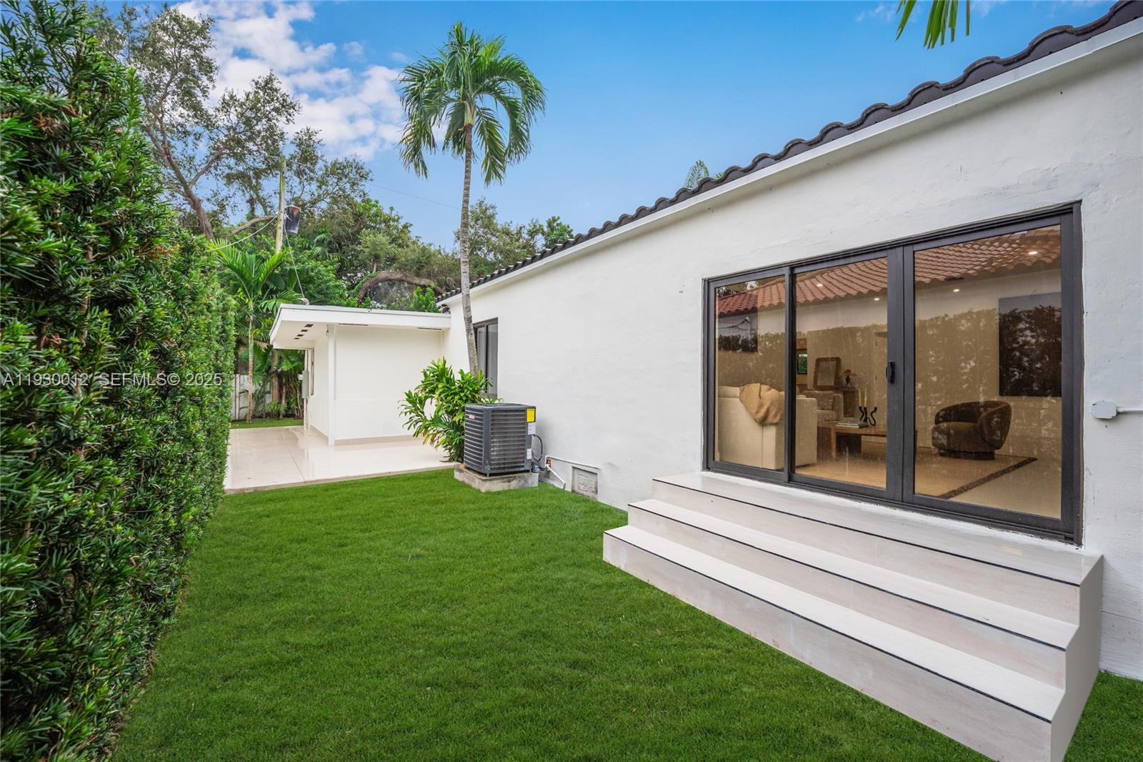 PARKWAY - Residential