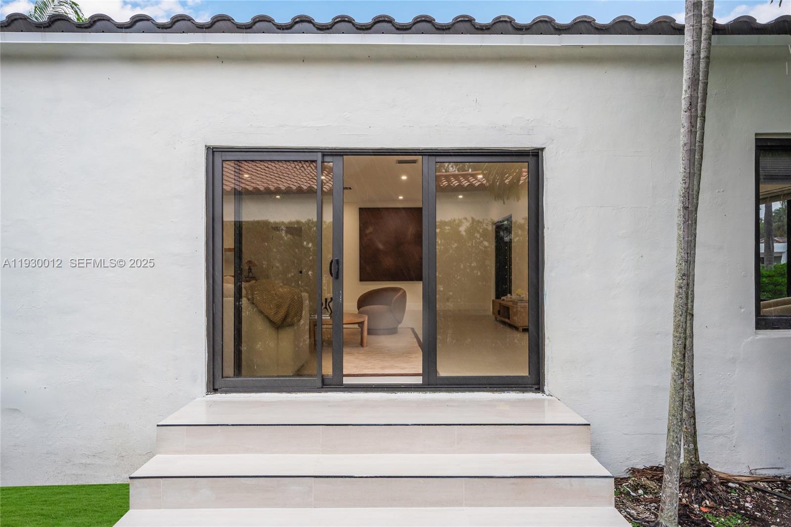 PARKWAY - Residential