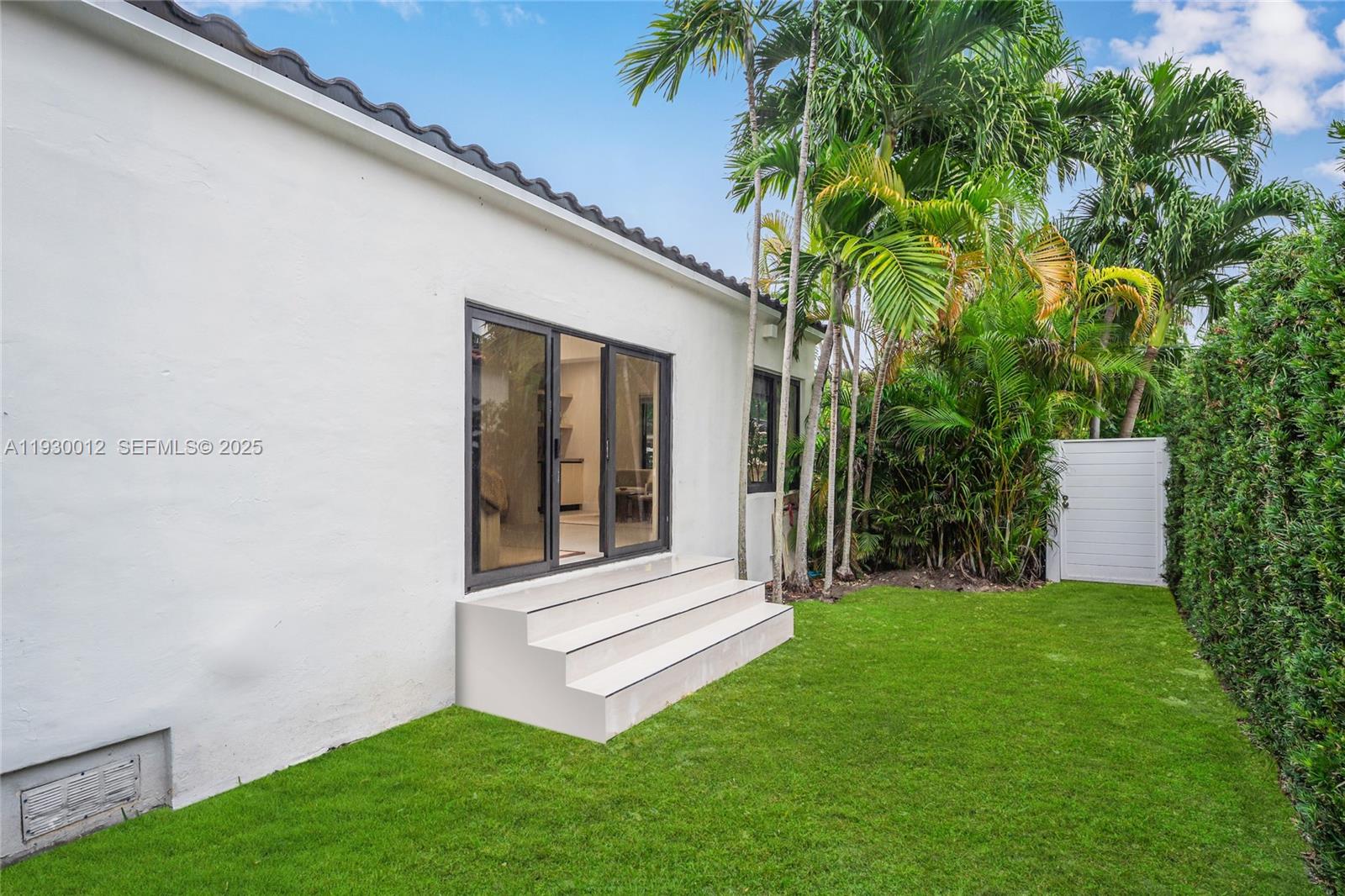 PARKWAY - Residential