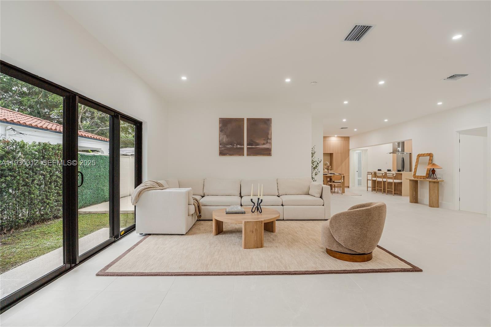 PARKWAY - Residential