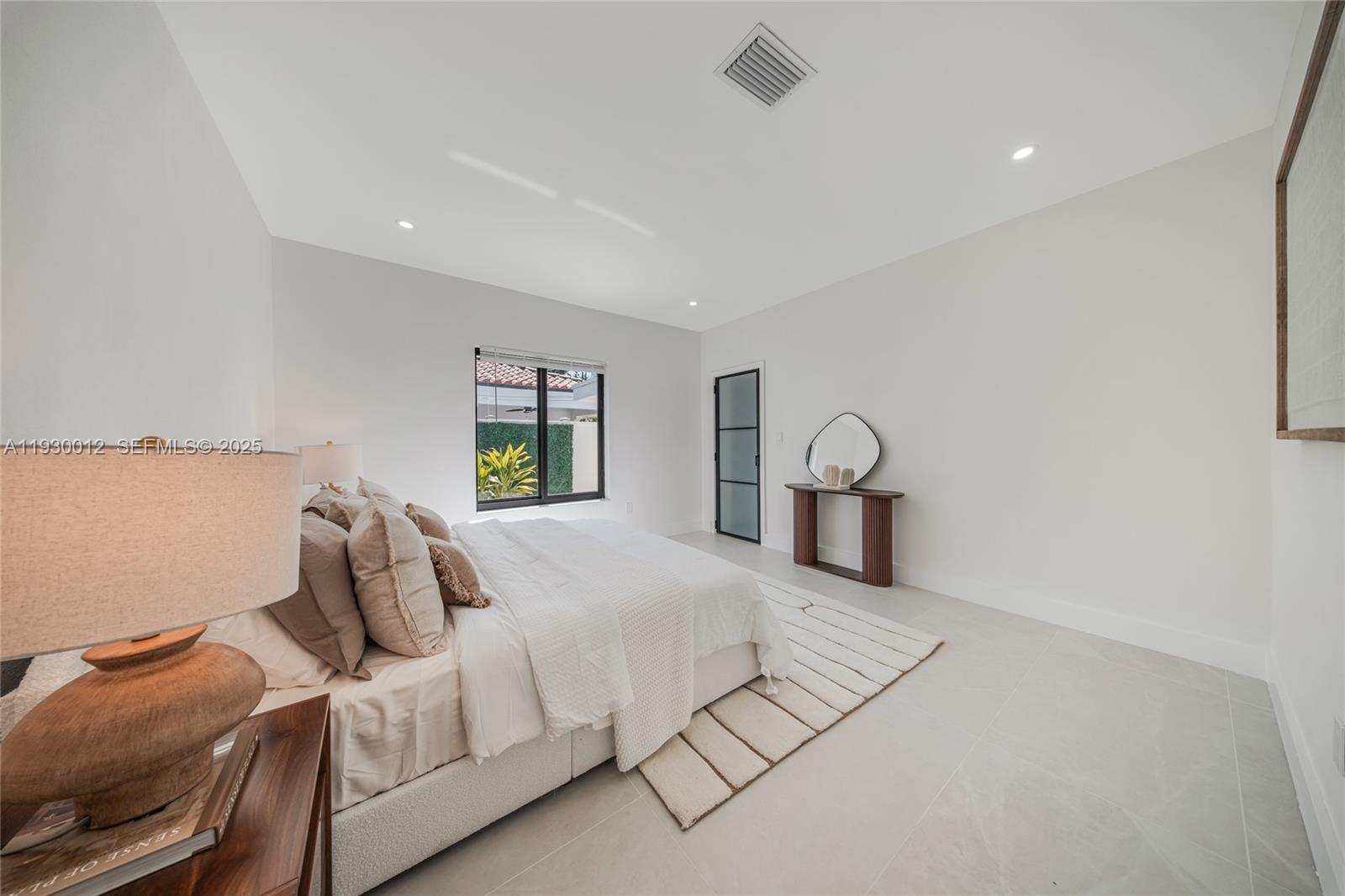 PARKWAY - Residential