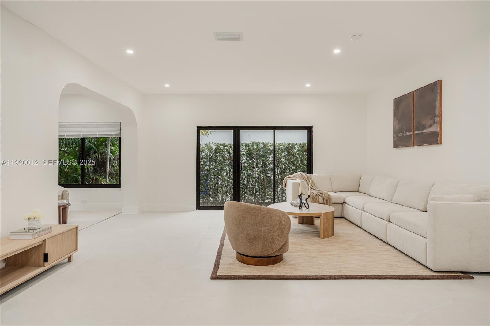 PARKWAY - Residential