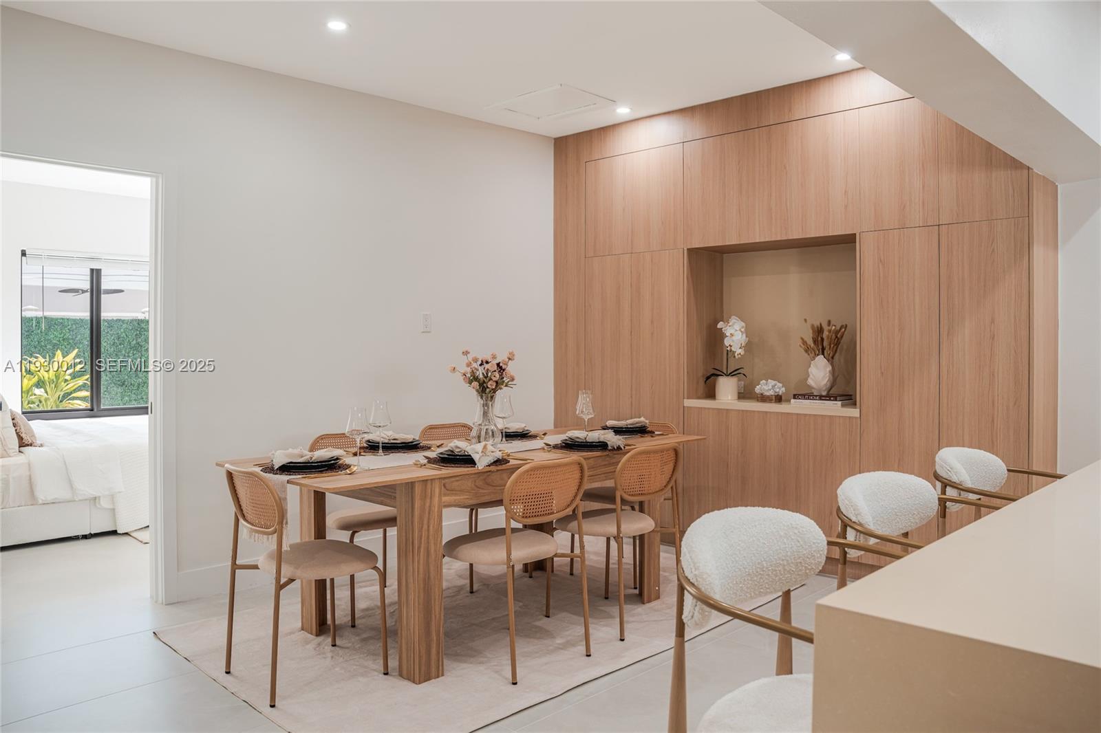 PARKWAY - Residential