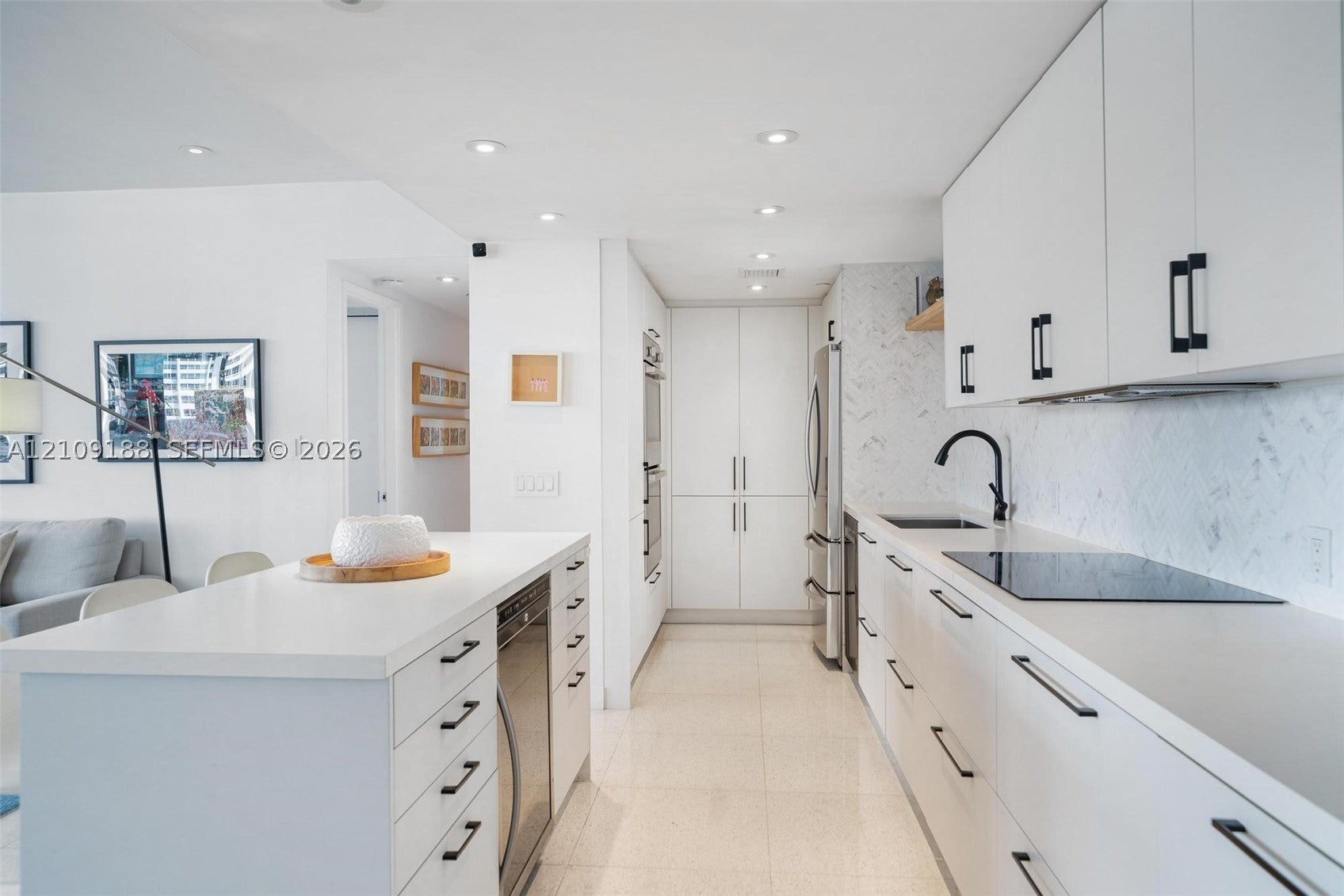 20 Island Ave 1401
