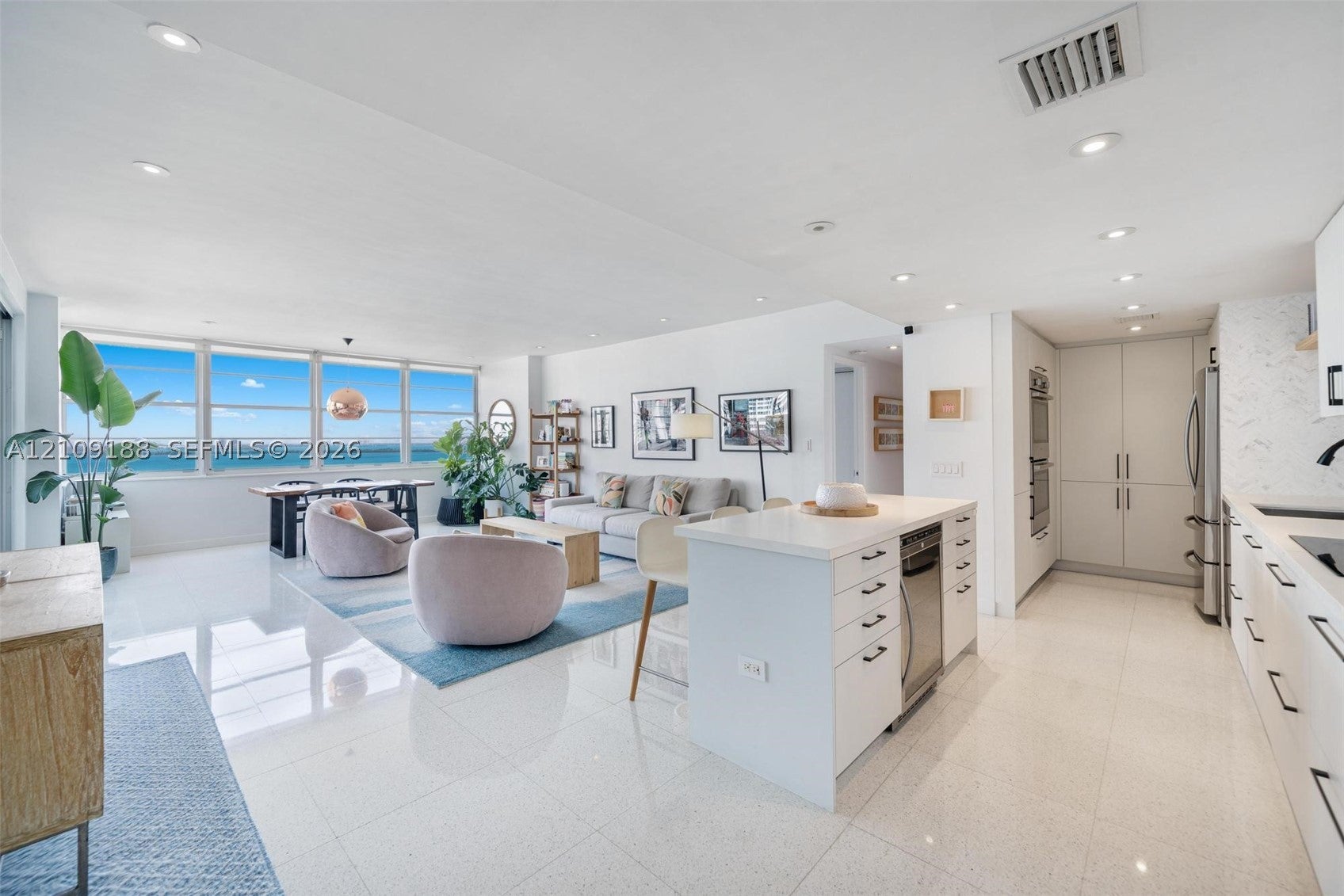 20 Island Ave 1401