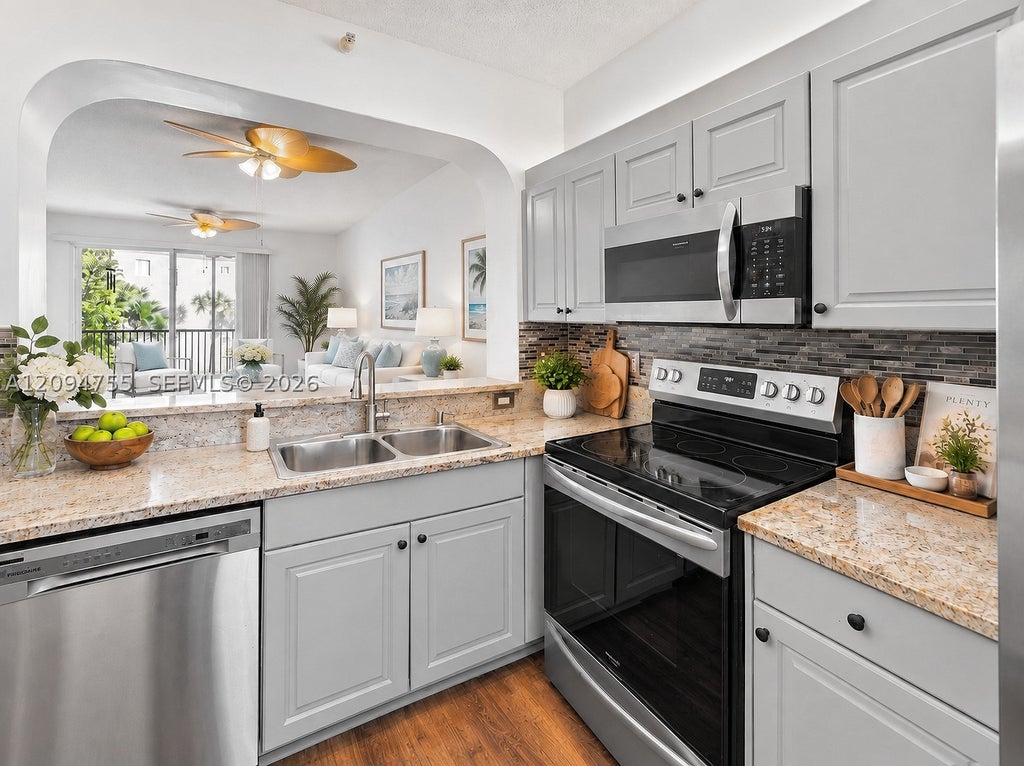 Photo of 7647 Southampton Ter #314, Tamarac, FL 33321 (MLS # A12094755)