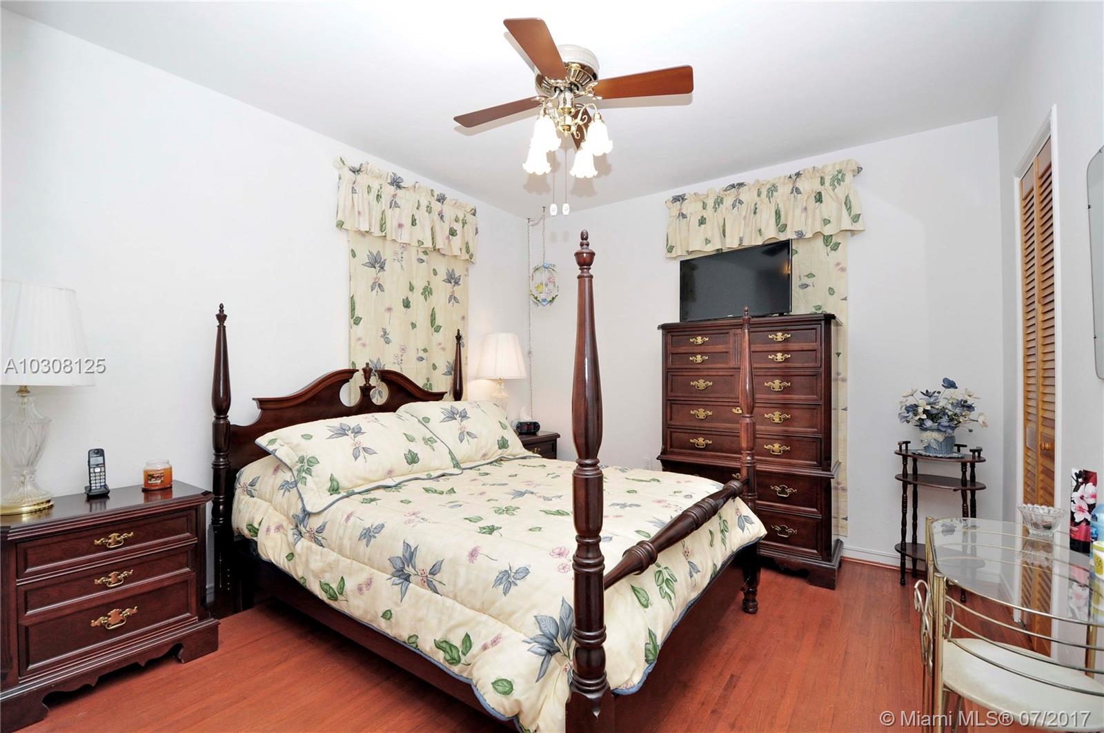 WINDSOR TERRACE - Residential