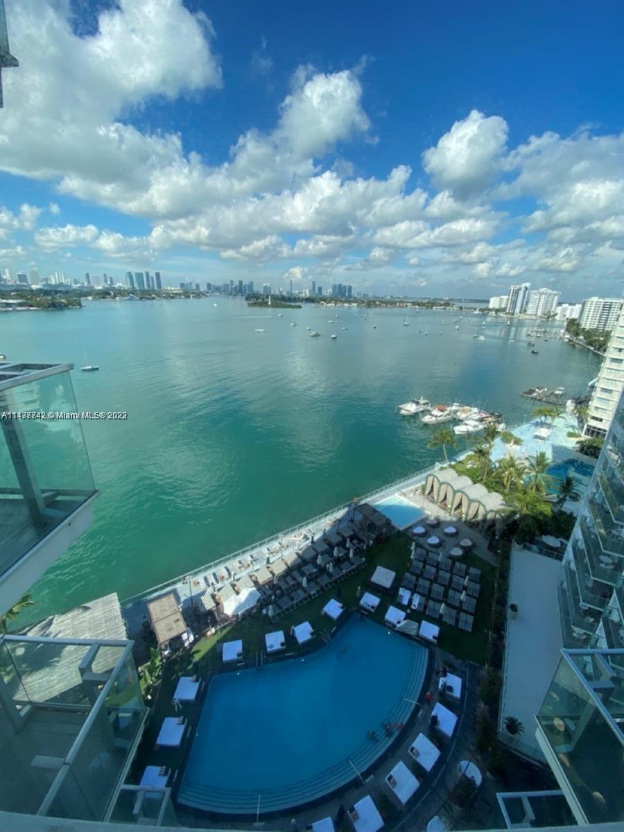 Property for Sale at 1100 West Ave 1420, Miami Beach, Miami-Dade County, Florida - Bedrooms: 1 
Bathrooms: 1  - $650,000