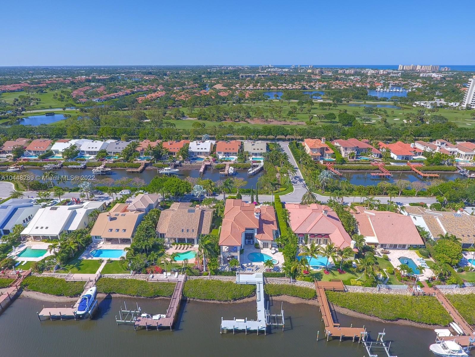 ADMIRALS COVE - Residential