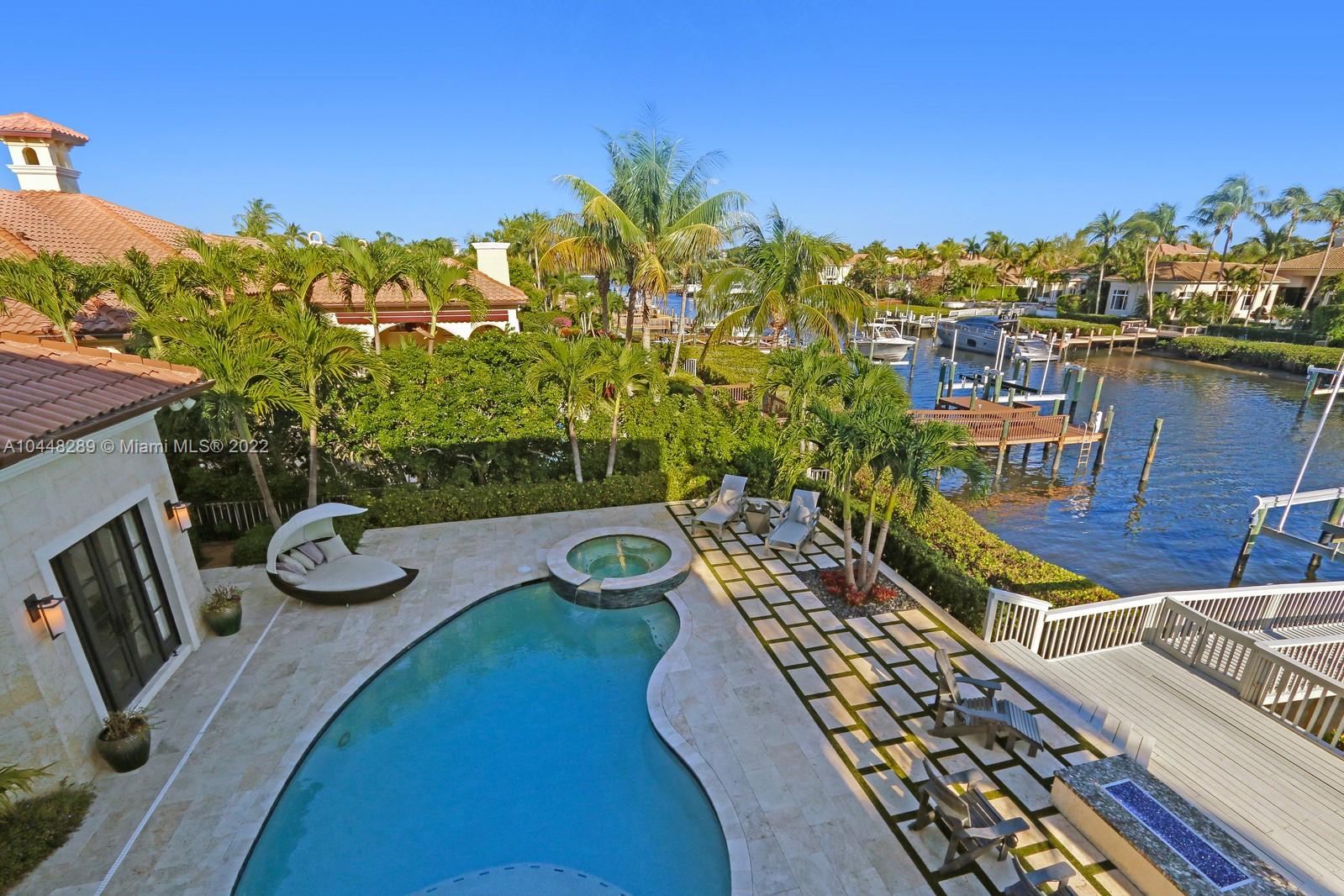 ADMIRALS COVE - Residential