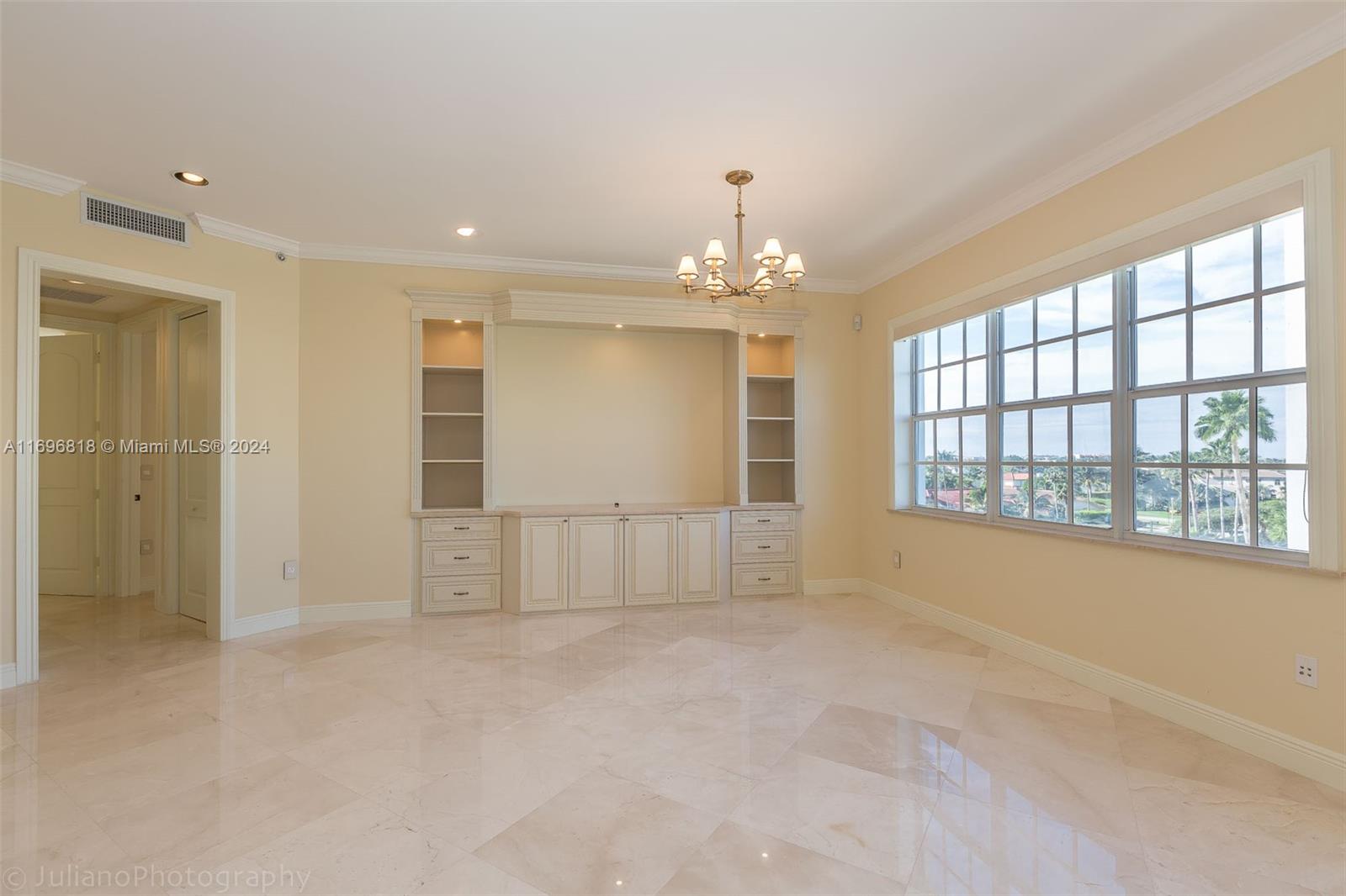 SUNRISE OCEAN CLUB CONDO - Residential Lease