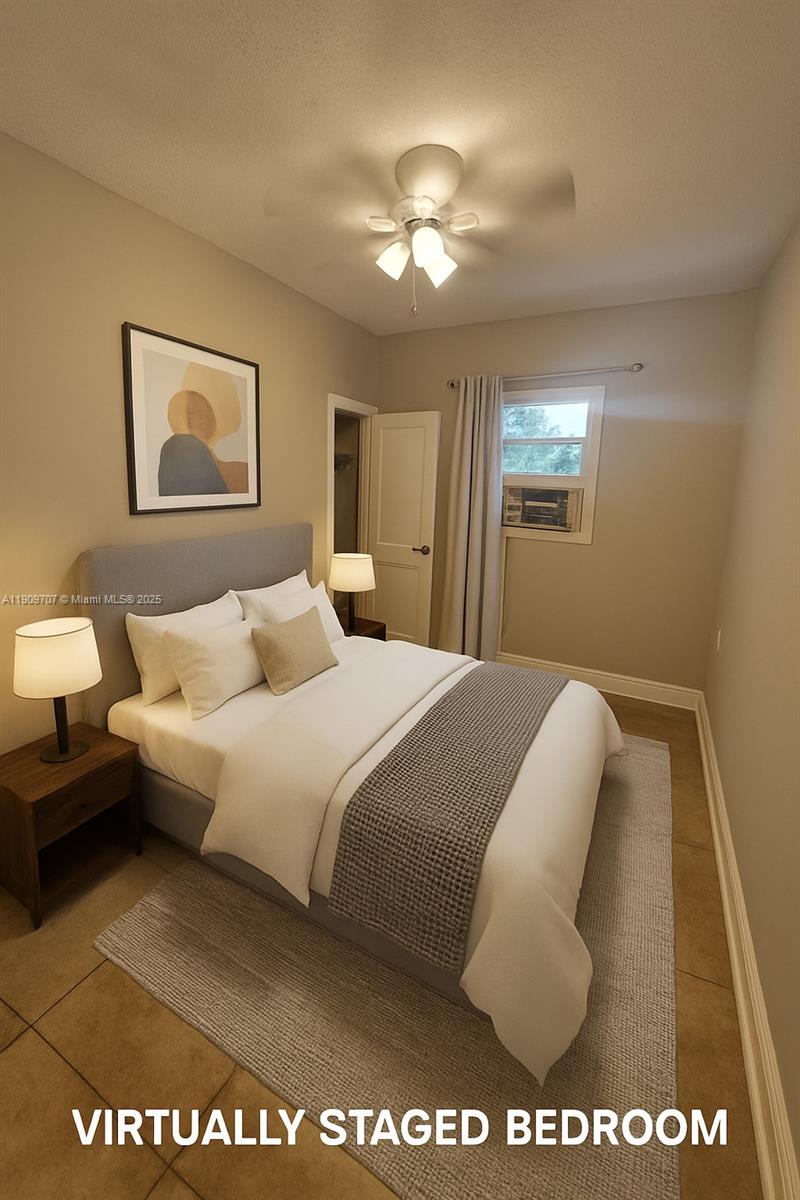 HOLLYWOOD LAWNS - Residential Lease